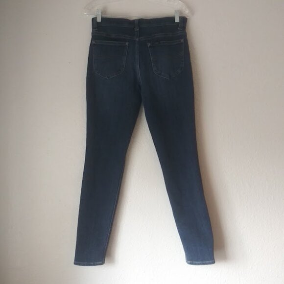 Lee women's size 6M slim fit jeans - Picture 4 of 13